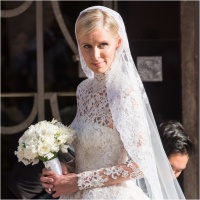 Снимки: Ники Хилтън вдигна приказна сватба в дворец
